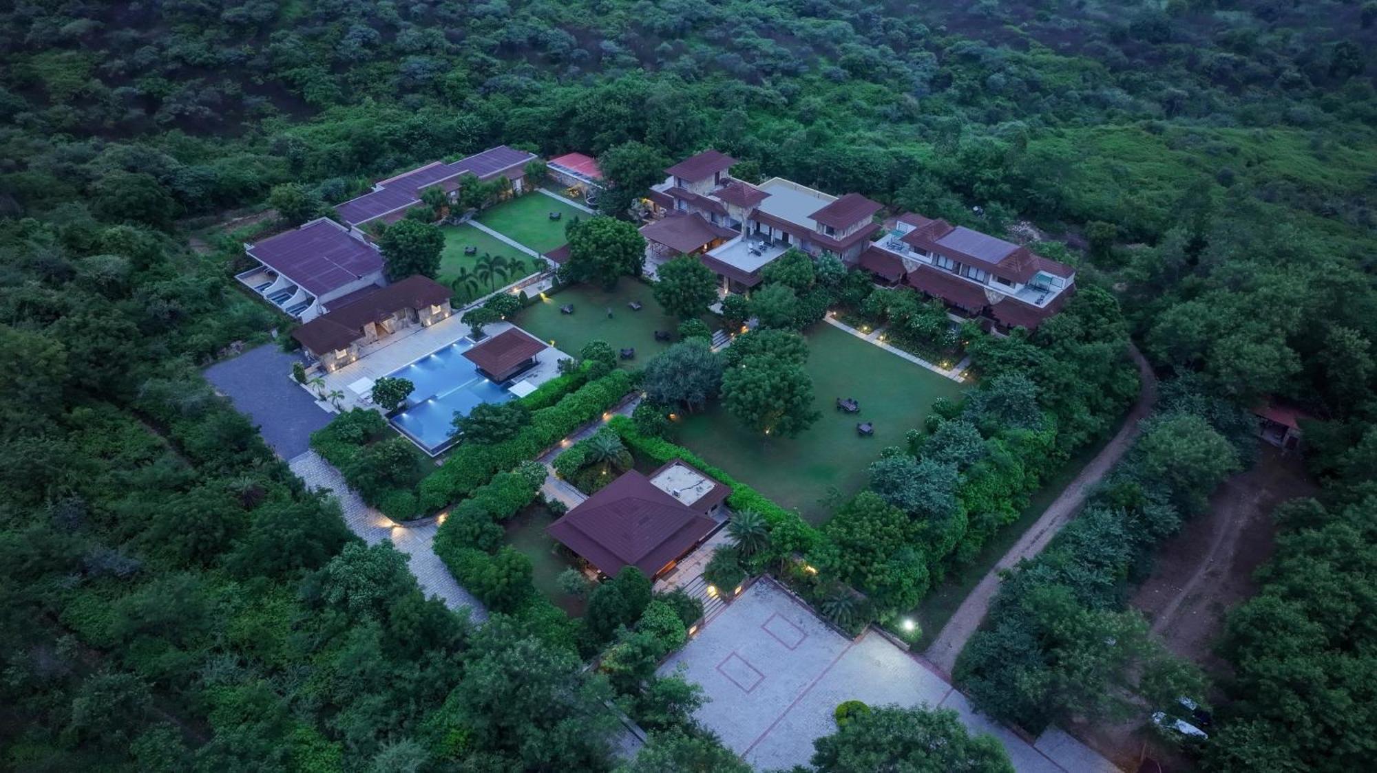 Anandam - A Luxury Resort In Udaipur Eksteriør bilde