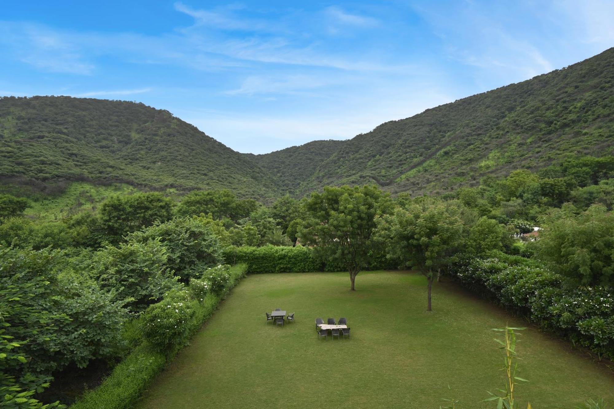 Anandam - A Luxury Resort In Udaipur Eksteriør bilde